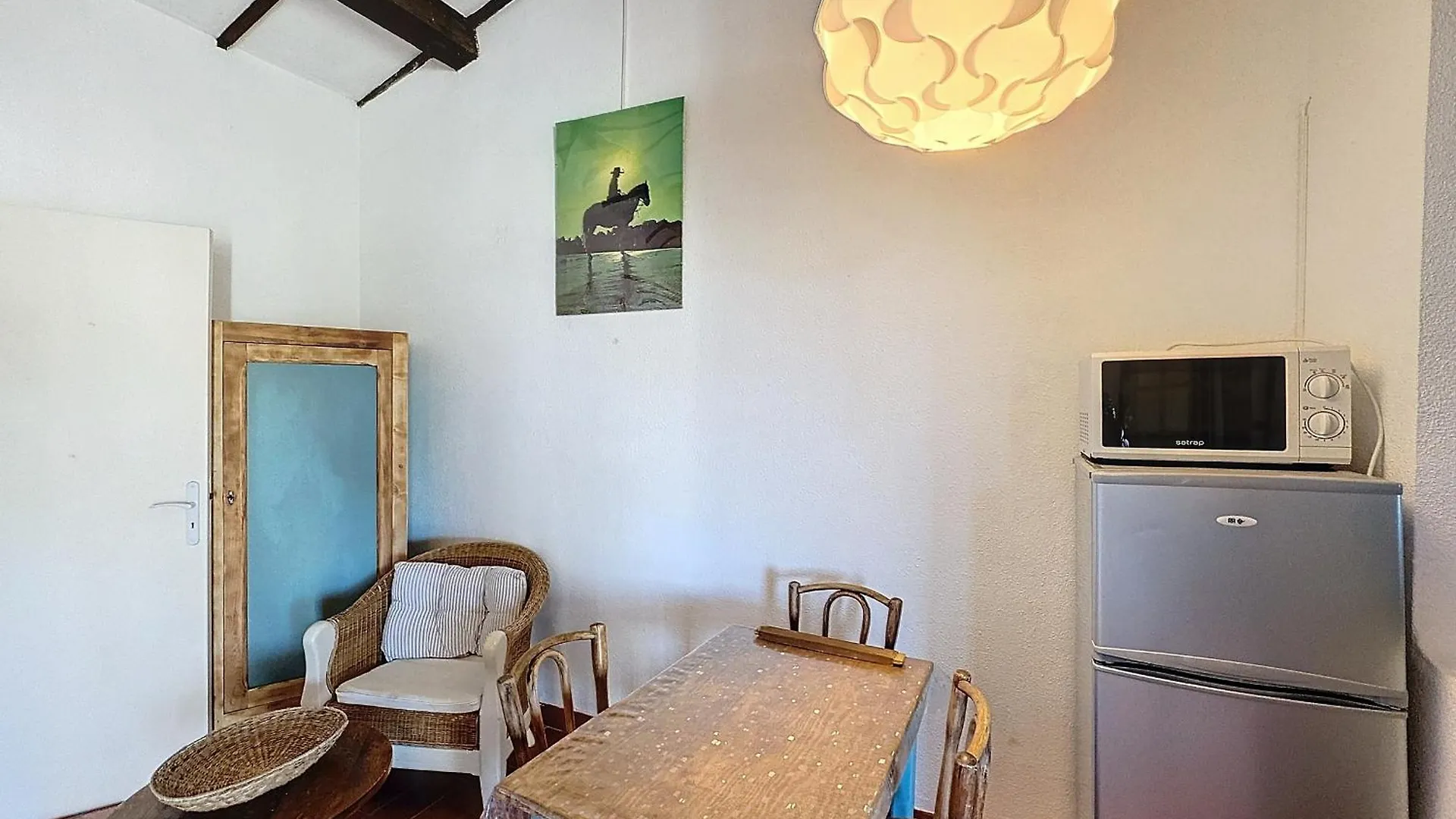 Studio Avec Balcon Et Parking, Proche Plage - Fr-1-475-168 Saintes-Maries-de-la-Mer France